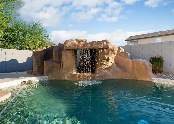 Water Slide, Cave Hot Tub, Game And Heated Pool Ferienhaus *