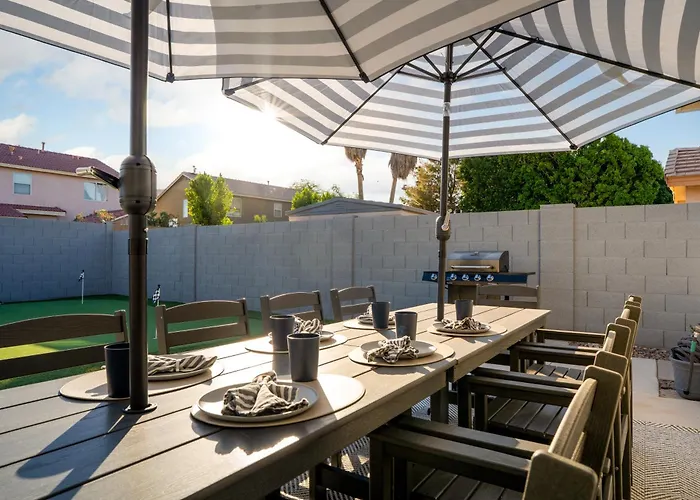 Ferienhaus Water Slide, Cave Hot Tub, Game And Heated Pool Chandler