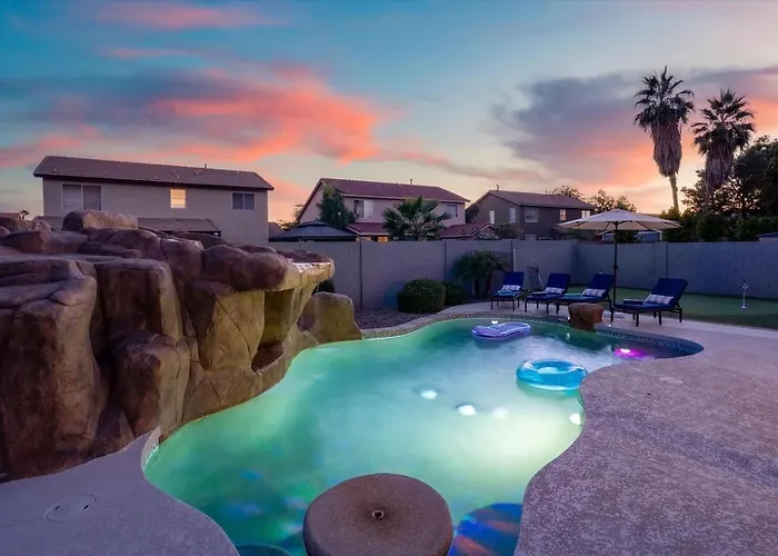 Water Slide, Cave Hot Tub, Game And Heated Pool Holiday home Chandler