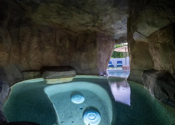 Water Slide, Cave Hot Tub, Game And Heated Pool Holiday home