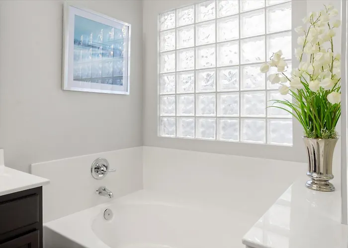 Water Slide, Cave Hot Tub, Game And Heated Pool Holiday home Chandler