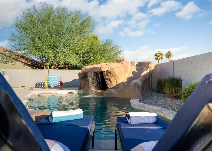 Water Slide, Cave Hot Tub, Game And Heated Pool Holiday home